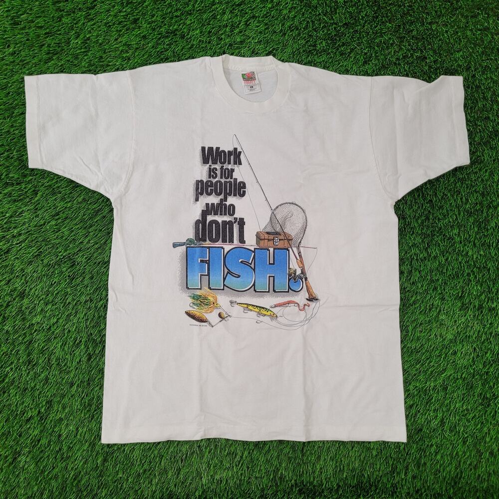 Vintage 1995 Funny Fishing Man Shirt Large 22x28 Crop USA